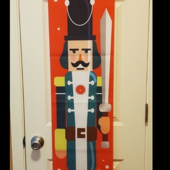 NEW Indoor/Outdoor Christmas Door or Wall Banners - red w/toy soldier/nutcracker - Picture 3 of 9